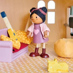 Tender Leaf Toys Dolls|Wooden Toys < Ayana and Her Cat