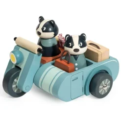 Tender Leaf Toys Wooden Toys|4 Years < Badger Family Picnic Playset