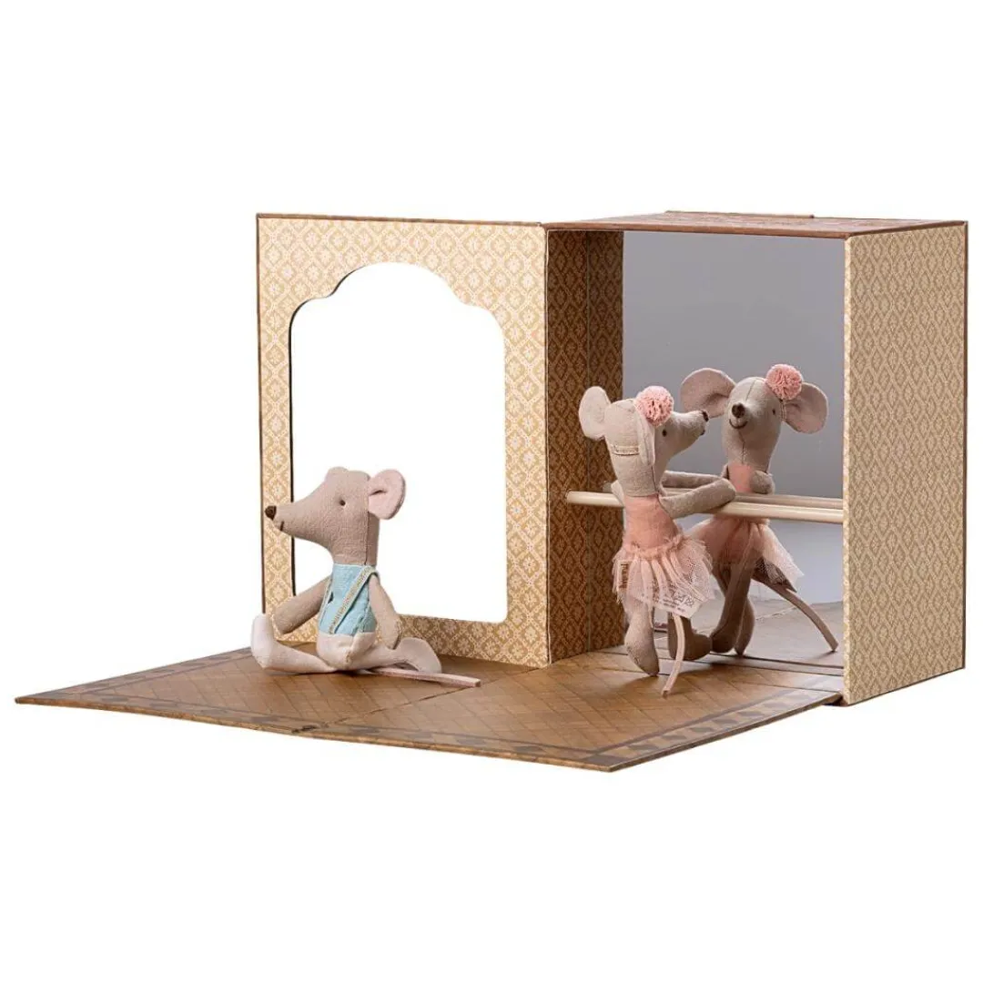 Maileg Dollhouses|Maileg Collection < Ballet Dance Studio Playset - Little Sister and Little Brother Mice
