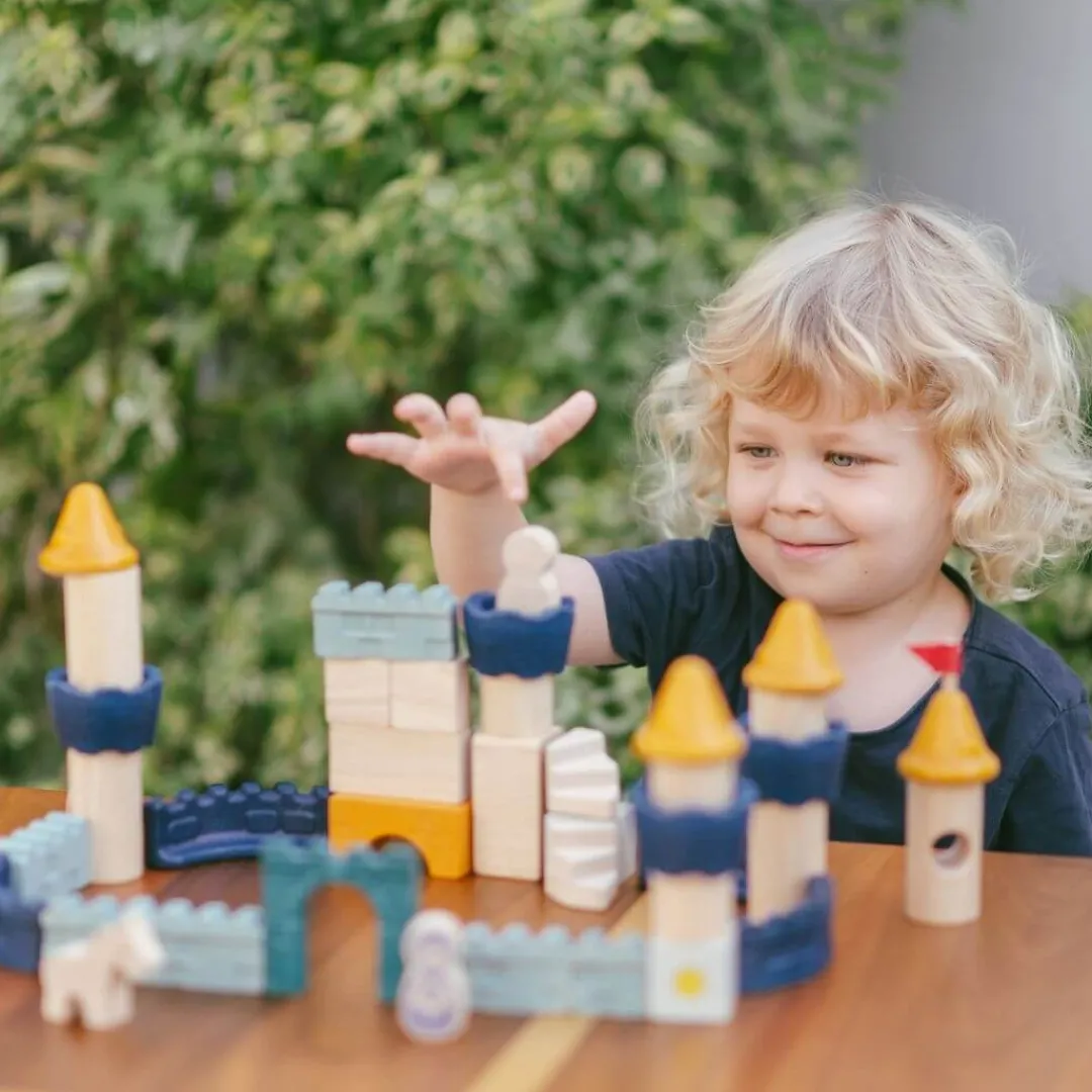 PlanToys USA Wooden Toys|2 Years < Castle Blocks Set