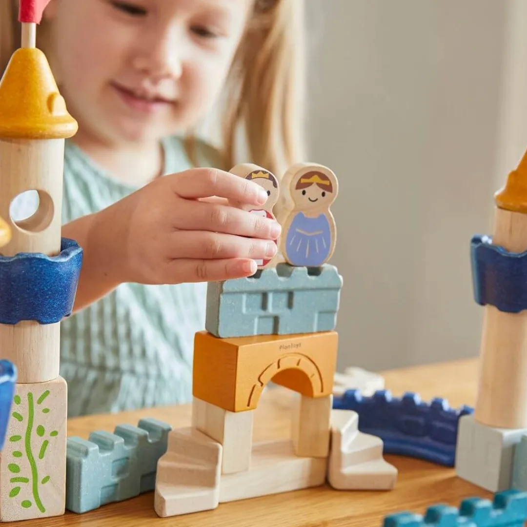 PlanToys USA Wooden Toys|2 Years < Castle Blocks Set