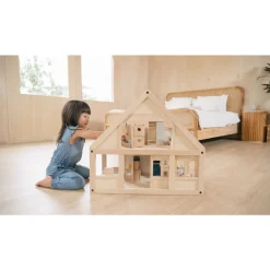 PlanToys USA Dollhouses|Wooden Toys < Classic Wooden Dollhouse