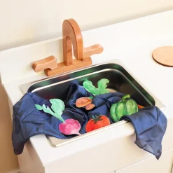 Lapp's Wooden Toys|4 Years < Classic Wooden Play Kitchen - White