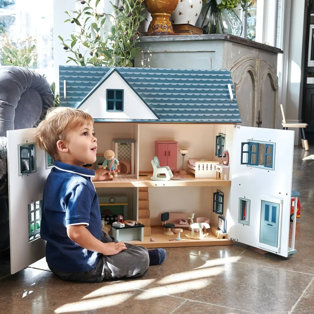 Tender Leaf Dollhouses|Wooden Toys < Dovetail House Wooden Dollhouse