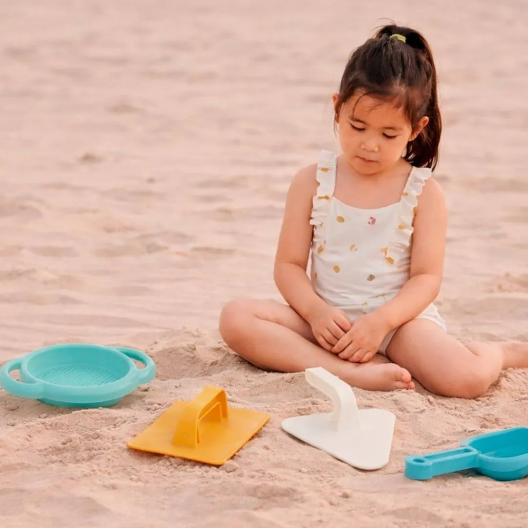 Miniland Outdoor Toys|12-24 Months < ECO Construction Sand Toys Set