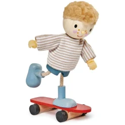 Tender Leaf Toys Dolls|Wooden Toys < Edward and His Skateboard