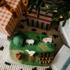Tara Treasures Summer Nature Table|4 Years < Felted Farm Play Mat