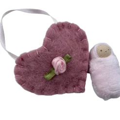 Fairyshadow Dolls|Waldorf Dolls < Felt Heart Pocket Baby