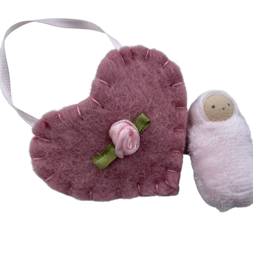 Fairyshadow Dolls|Waldorf Dolls < Felt Heart Pocket Baby