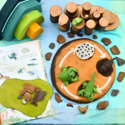 Tara Treasures 4 Years|3 Years < Felt Lifecycle of a Frog Set