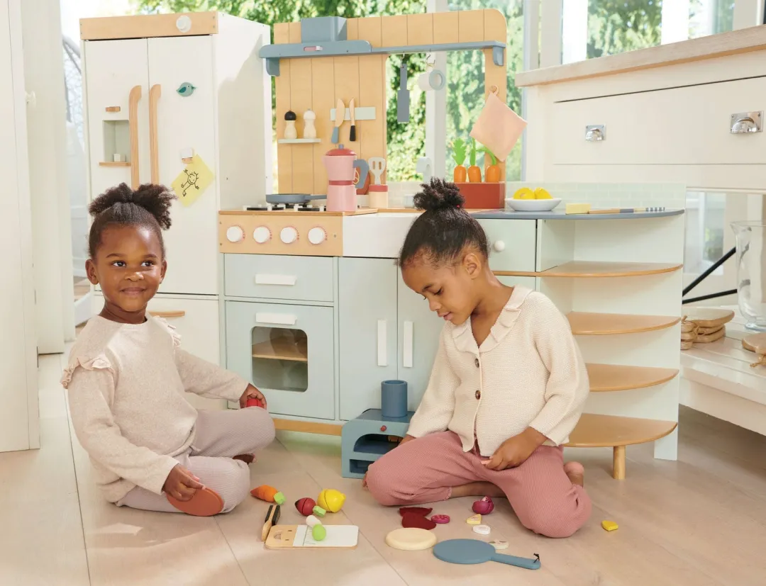Tender Leaf Wooden Toys|4 Years < La Fiamma Grand Kitchen