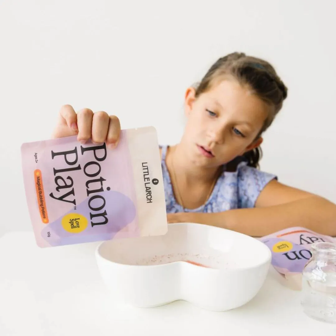 Little Larch 4 Years|3 Years < Love Spell Potion Play Set