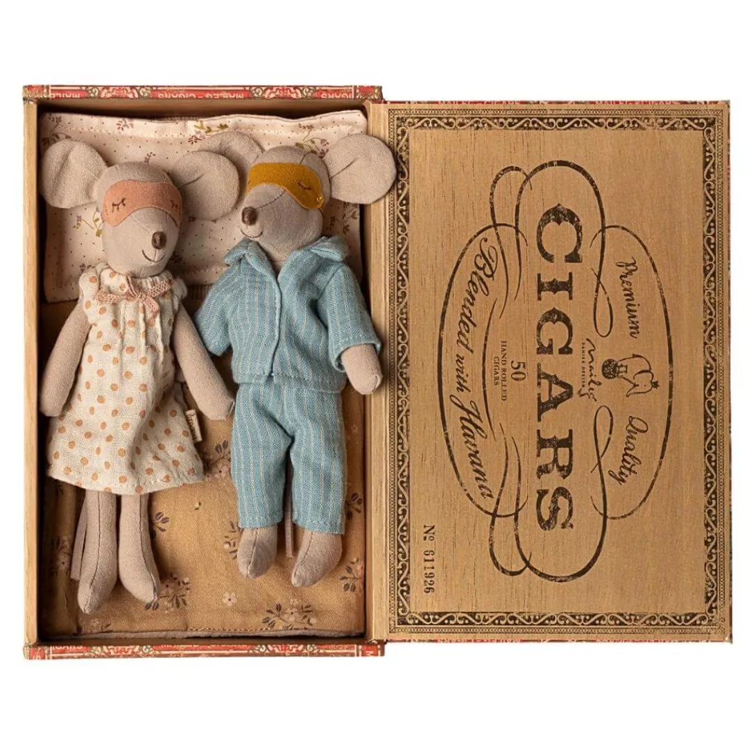 Maileg Maileg Collection|4 Years < Mom and Dad Mice in a Cigar Box
