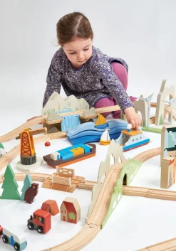 Tender Leaf 4 Years|3 Years < Mountain View Wooden Train Set