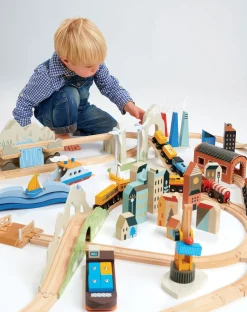 Tender Leaf 4 Years|3 Years < Mountain View Wooden Train Set
