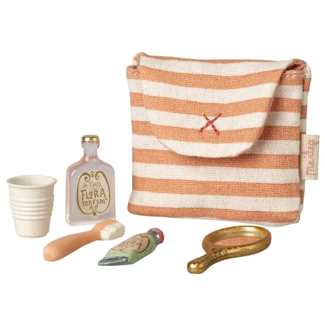 Maileg Maileg Collection|4 Years < Mouse-Sized Toothbrush and Care Set