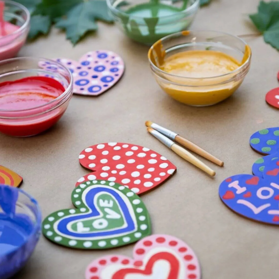 Natural Earth Paint 4 Years|3 Years < Natural Valentine's Craft Kit