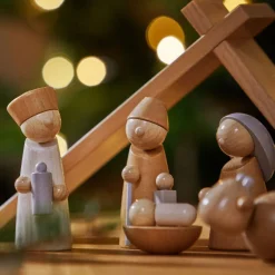 HABA Wooden Toys|4 Years < Natural Wood Nativity Set