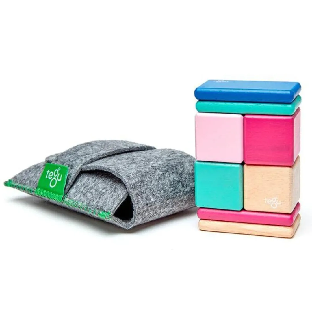 Tegu 12-24 Months|Wooden Toys < Pocket Pouch Wooden Magnetic Blocks - Blossom