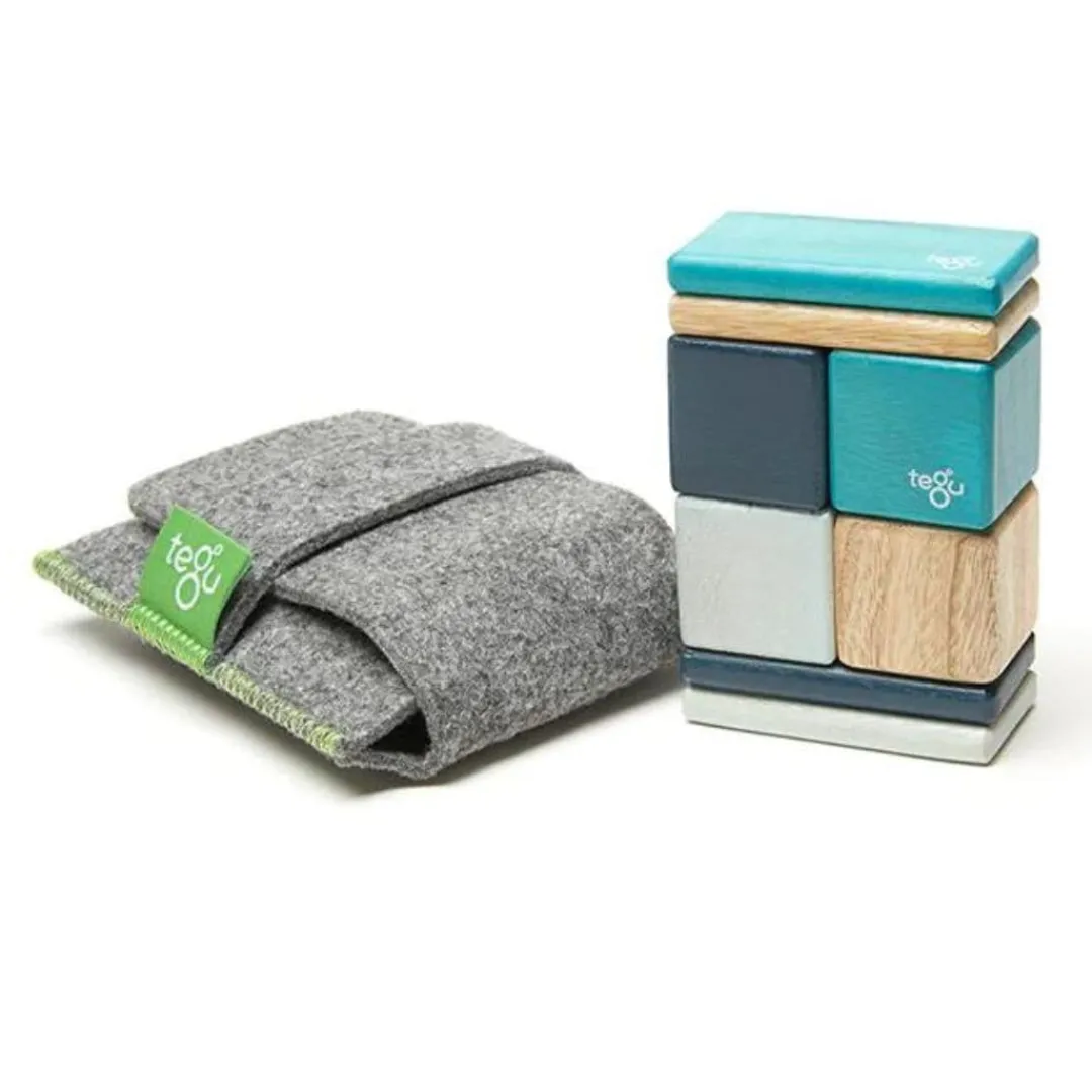 Tegu 12-24 Months|Wooden Toys < Pocket Pouch Wooden Magnetic Blocks - Blues