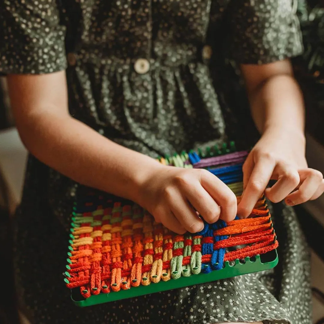 Harrisville Designs 6 Years|Made In The Usa < Potholder Loom Kit