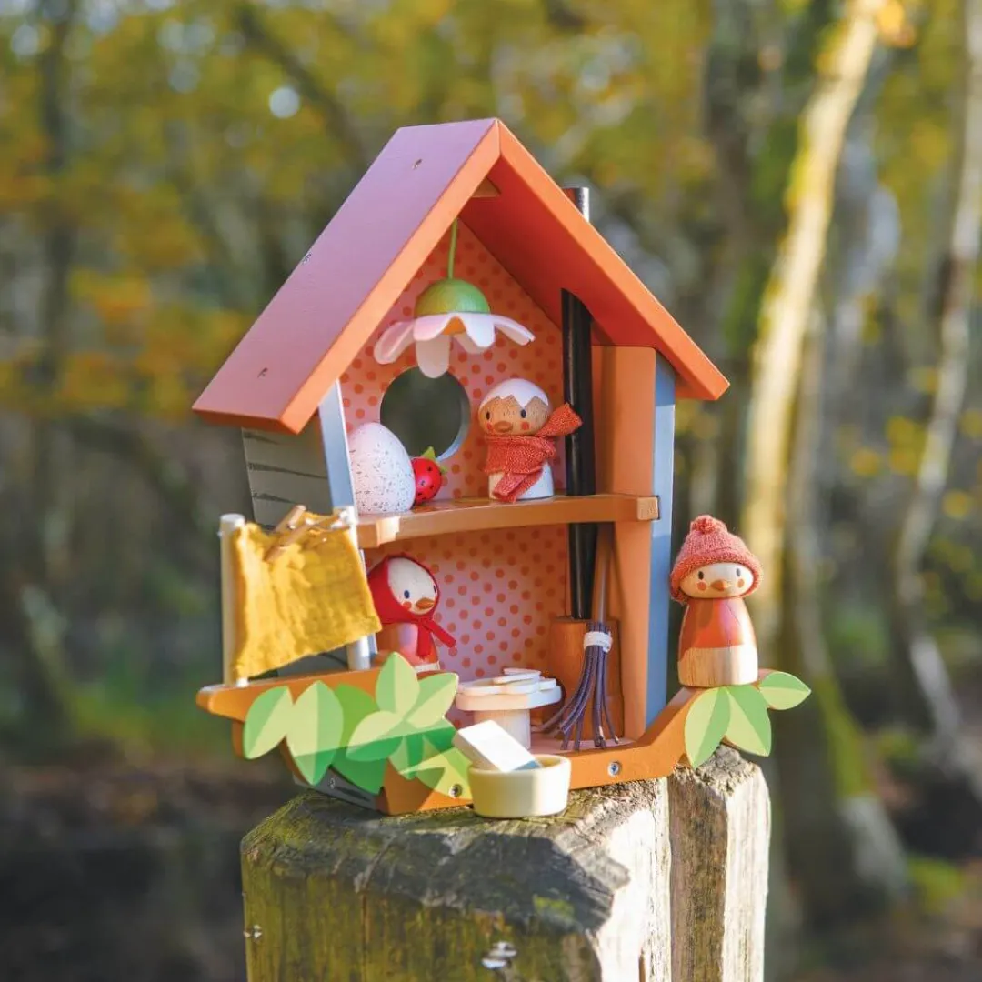 Tender Leaf Dollhouses|Wooden Toys < Robin's Nest Dollhouse