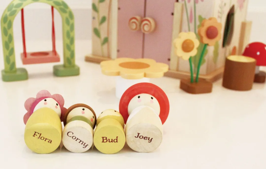 Tender Leaf Dollhouses|Wooden Toys < Rosewood Cottage Mini Wooden Dollhouse