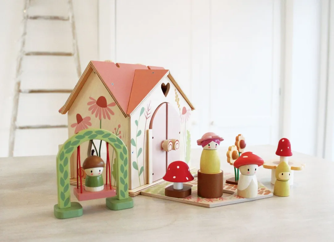 Tender Leaf Dollhouses|Wooden Toys < Rosewood Cottage Mini Wooden Dollhouse