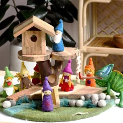 Tara Treasures Summer Nature Table|4 Years < Round Felted River Play Mat