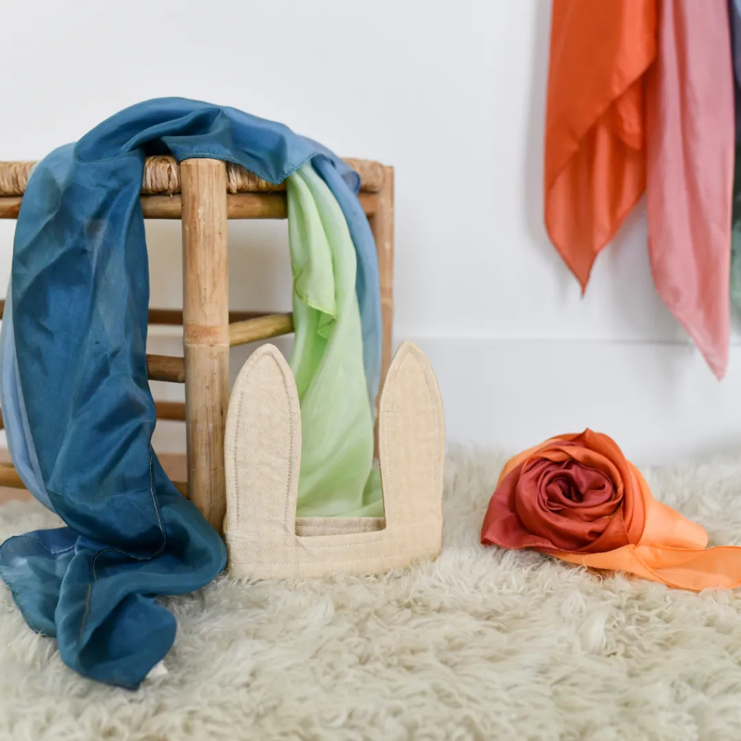 Sarah's Silks Playsilks|4 Years < Silk Bunny Ears