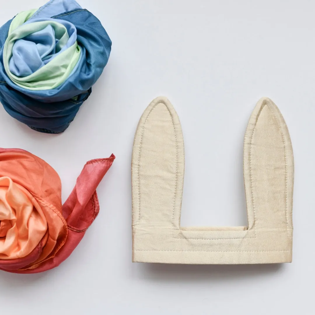 Sarah's Silks Playsilks|4 Years < Silk Bunny Ears