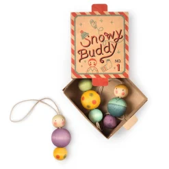 Grapat 4 Years|3 Years < Snow Buddy Wooden Ornament Set
