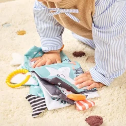 Miniland 0-12 Months < Soft Sensory Baby Book - Ocean
