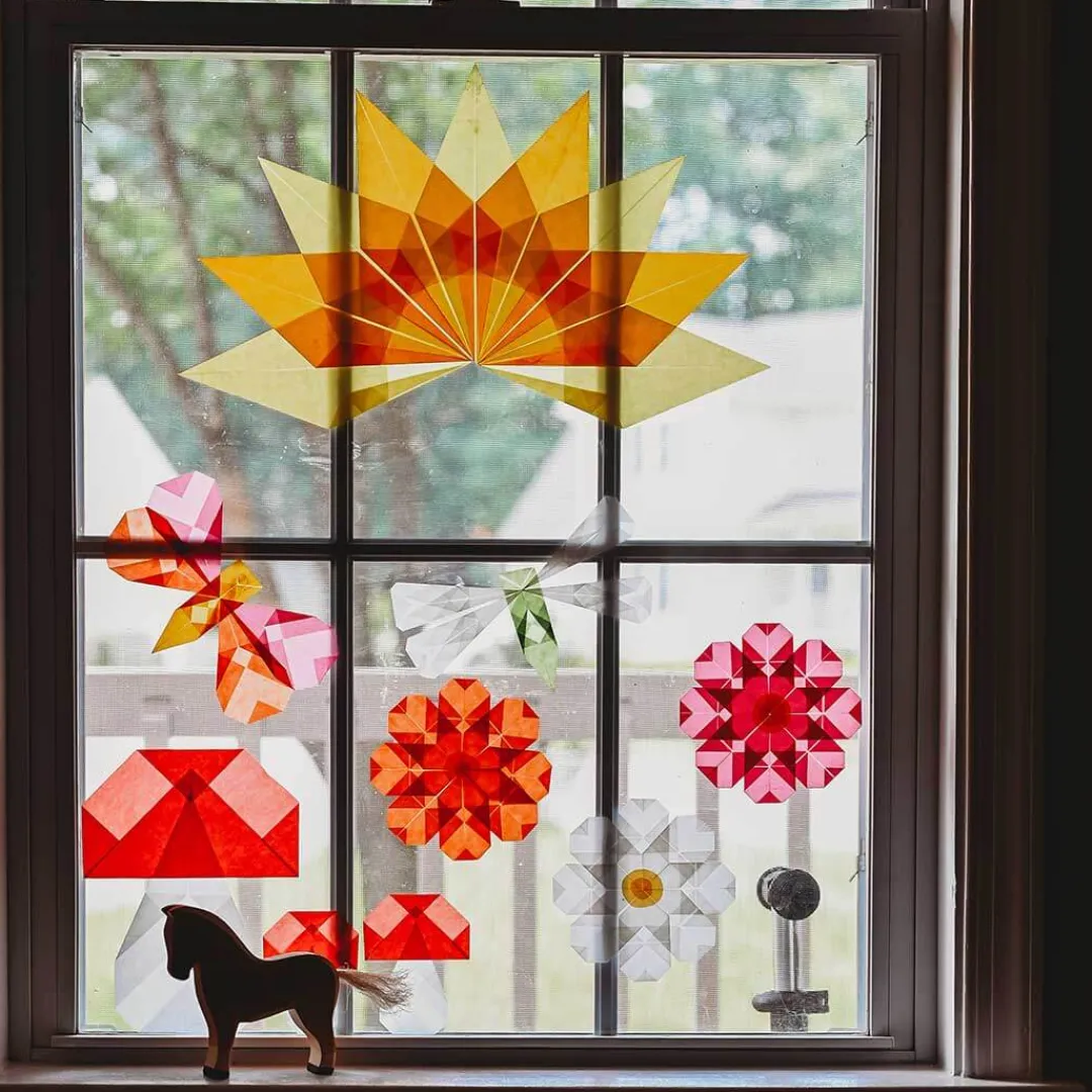 Mercurius Other Crafts|7+ Years < Waldorf Window Stars Paper