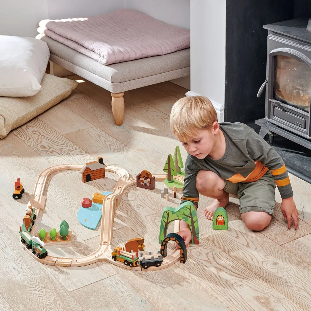 Tender Leaf Toys 4 Years|3 Years < Wild Pines Wooden Train Set