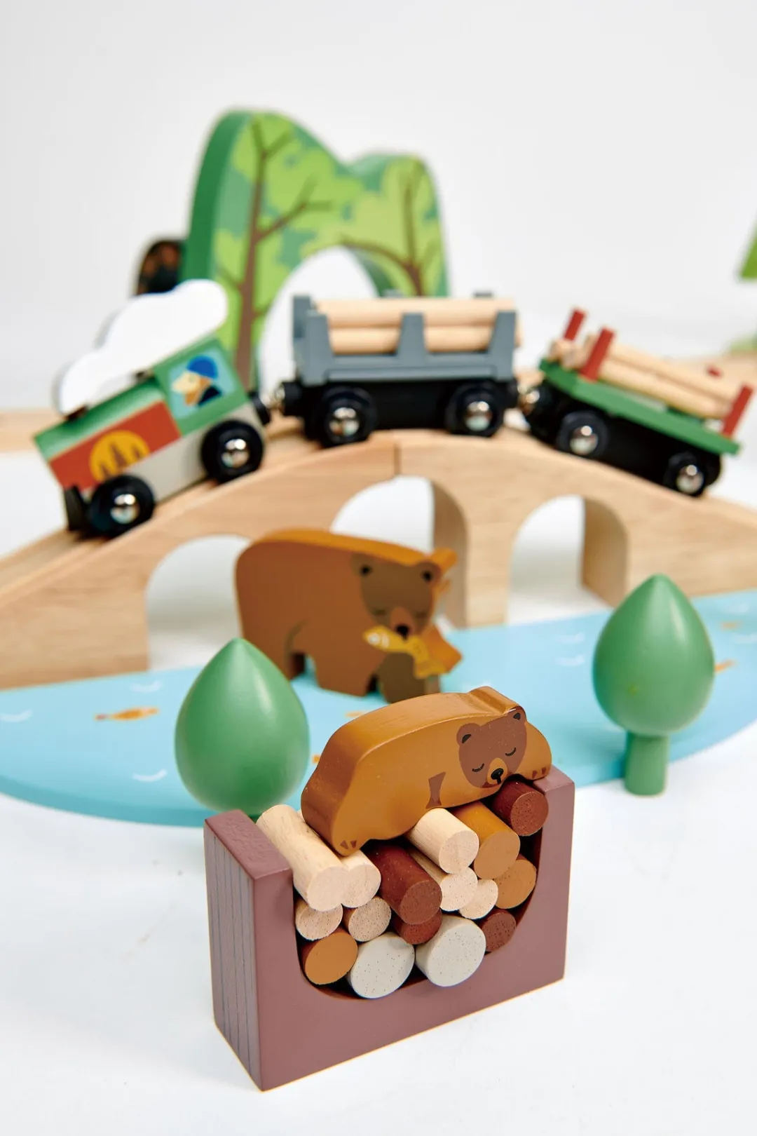 Tender Leaf Toys 4 Years|3 Years < Wild Pines Wooden Train Set