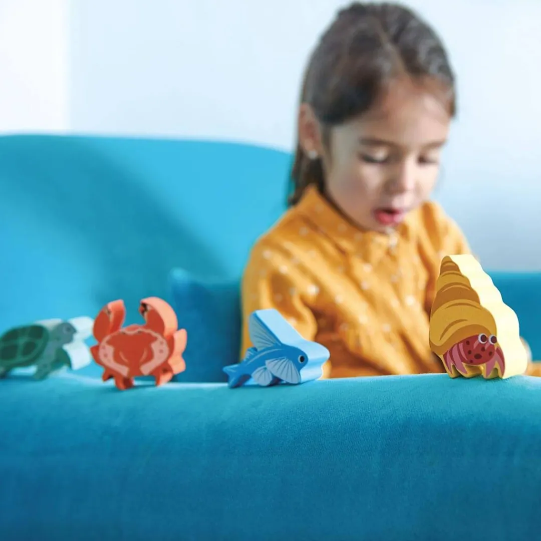 Tender Leaf Wooden Toys|4 Years < Wooden Coastal Animal Figures and Display Case
