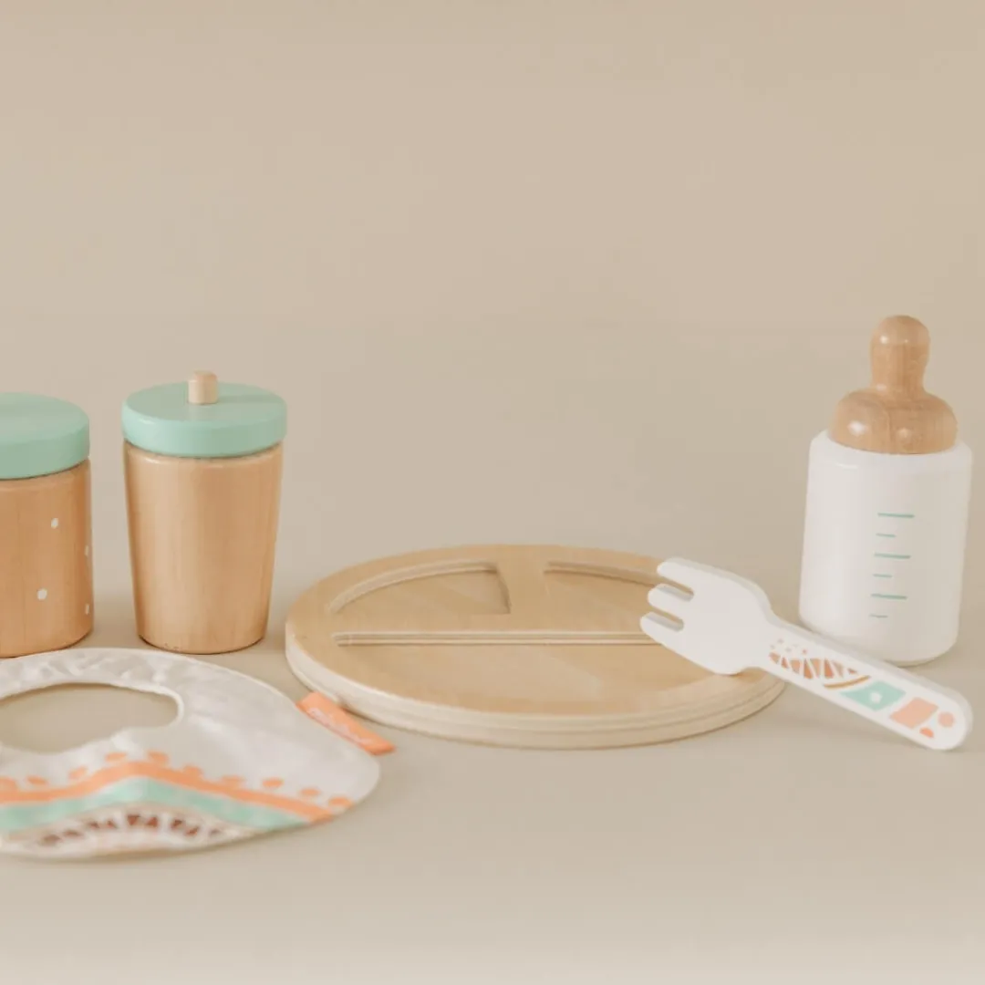 Miniland Dolls|4 Years < Wooden Doll Feeding Set
