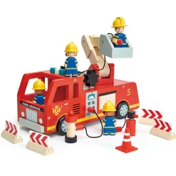 Tender Leaf 4 Years|3 Years < Wooden Fire Engine and Firefighter Play Set