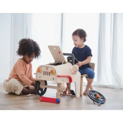 PlanToys USA 4 Years|3 Years < Wooden Motor Mechanic Car Repair Set