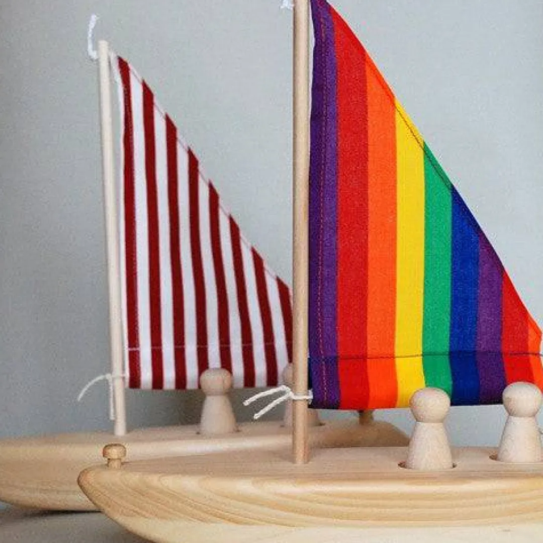 Different Drummer Outdoor Toys|4 Years < Wooden Toy Sailboat