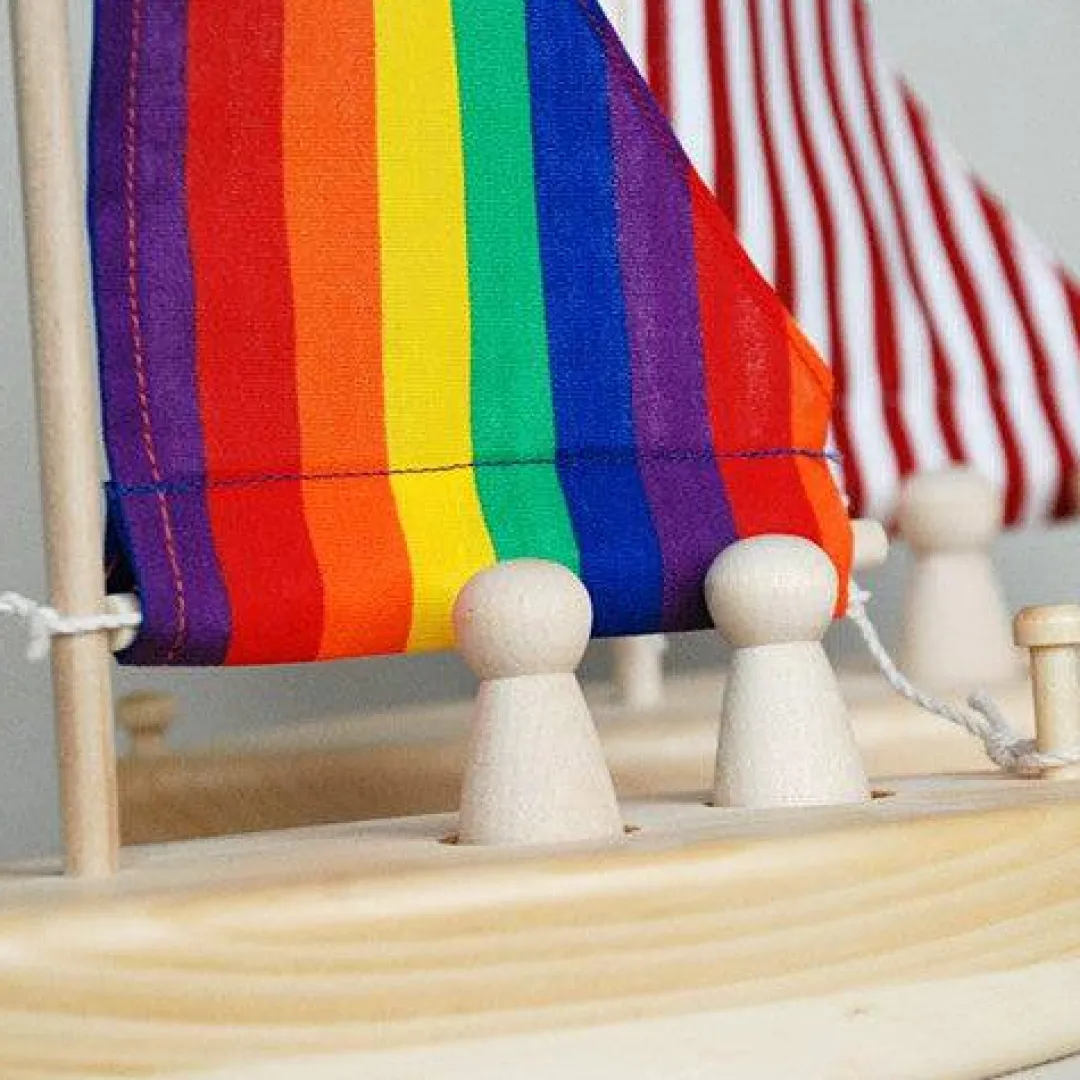 Different Drummer Outdoor Toys|4 Years < Wooden Toy Sailboat